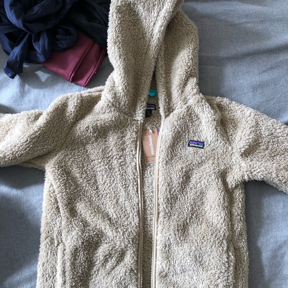 Patagonia girls’ fleece hoodie